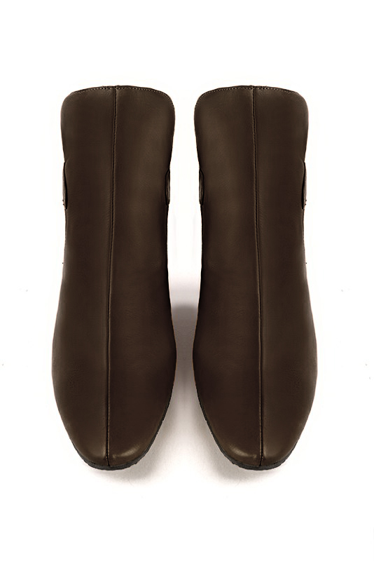 Dark brown women's ankle boots with buckles at the back. Round toe. Low block heels. Top view - Florence KOOIJMAN